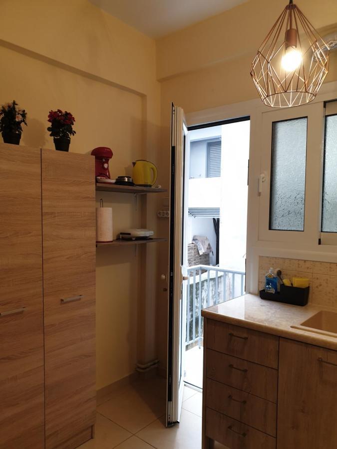 Myrtle, City Center Renovated Apartment เอเธนส์ ภายนอก รูปภาพ